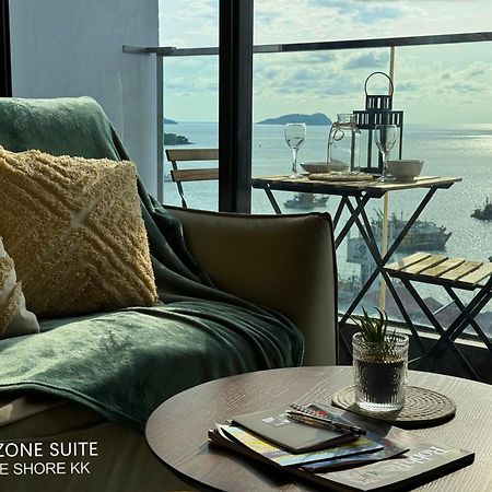 The Shore Cbd Kota Kinabalu By Laxzone Suite Exteriér fotografie