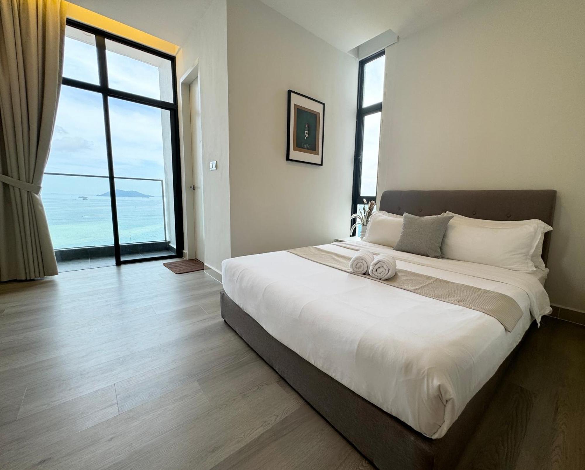 The Shore Cbd Kota Kinabalu By Laxzone Suite Exteriér fotografie