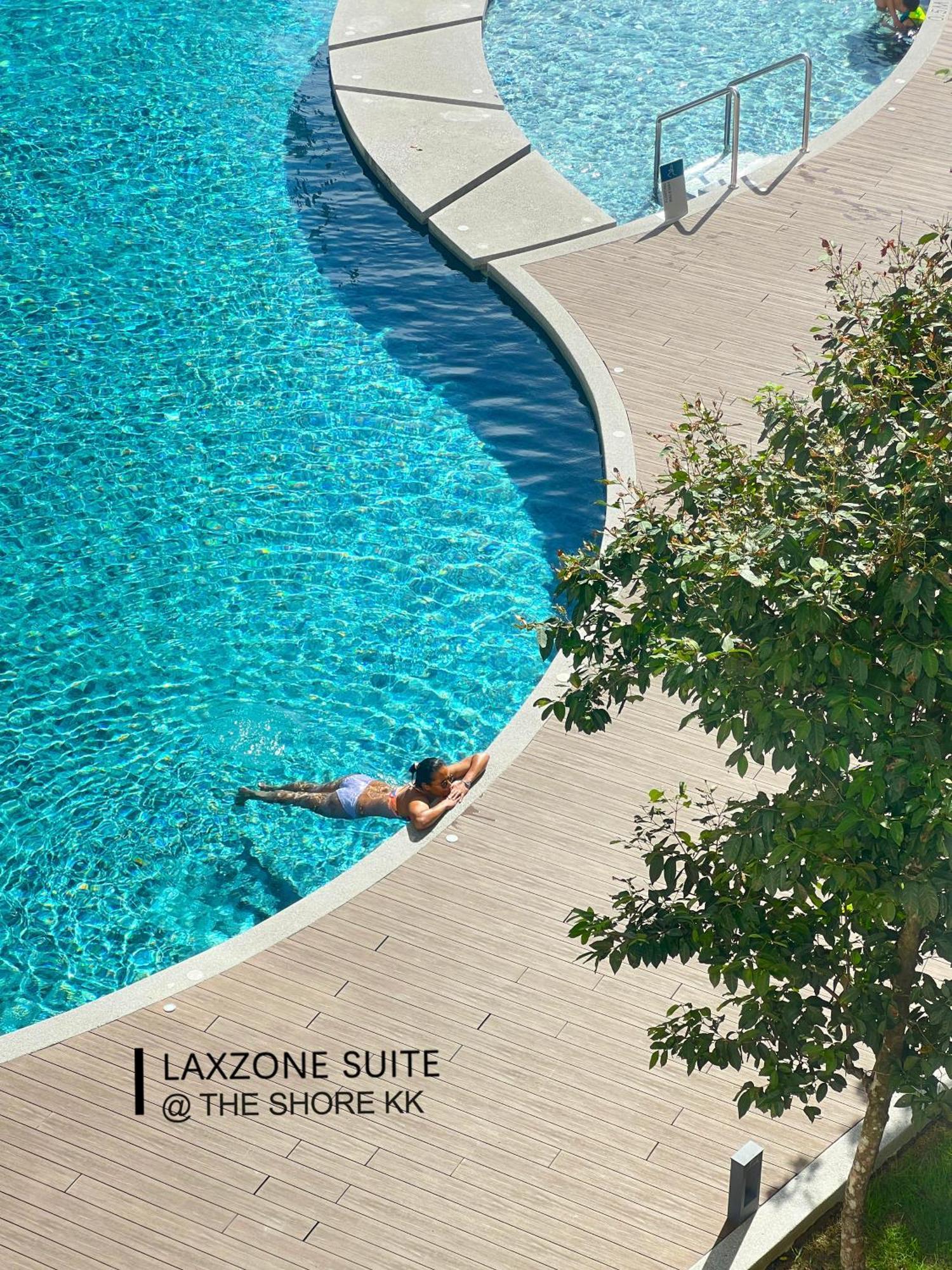 The Shore Cbd Kota Kinabalu By Laxzone Suite Exteriér fotografie