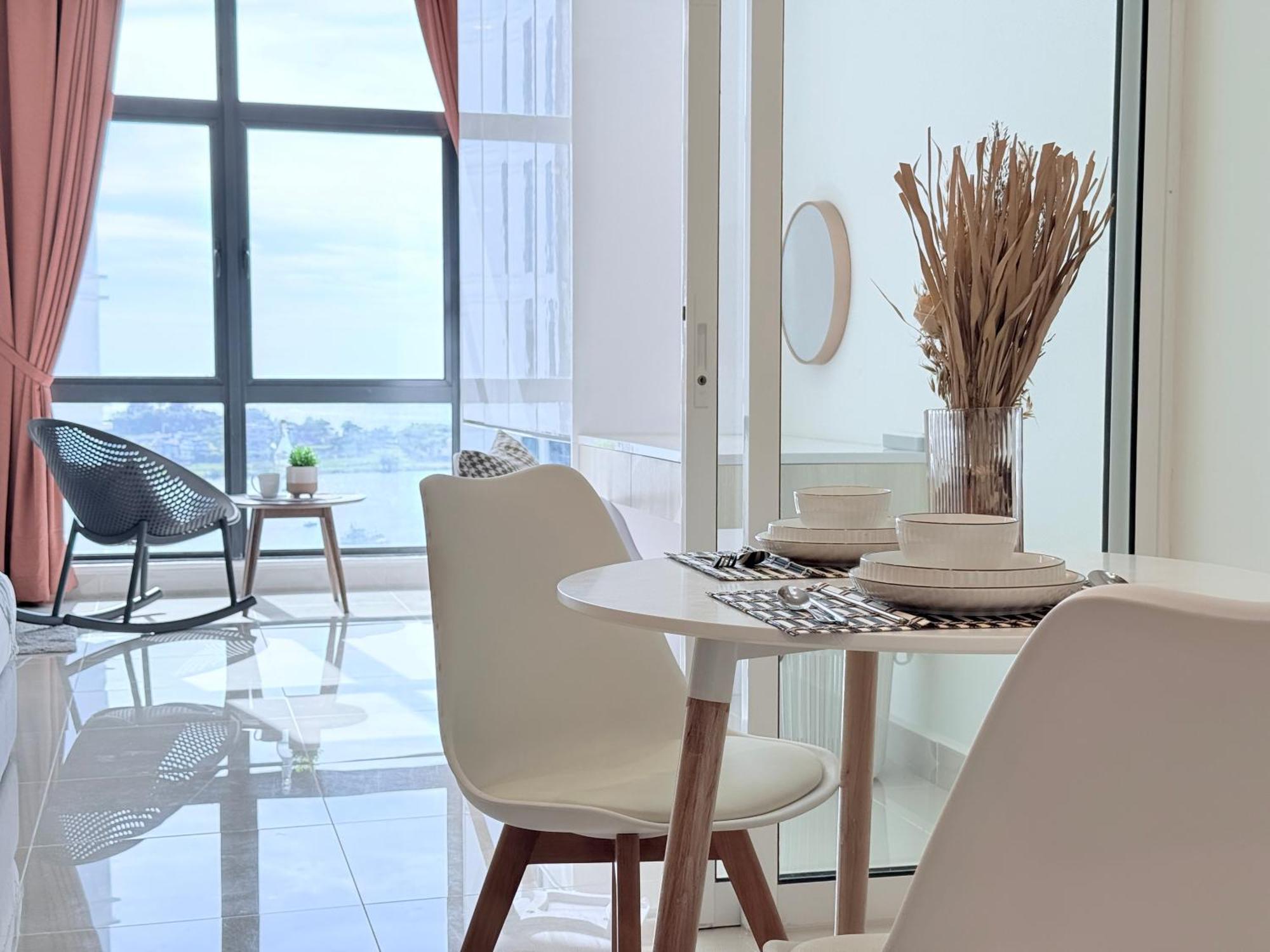 The Shore Cbd Kota Kinabalu By Laxzone Suite Exteriér fotografie